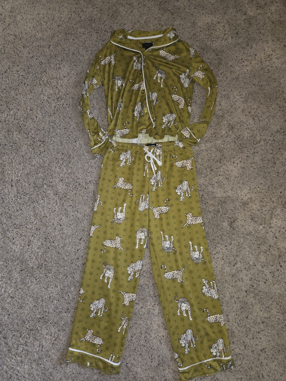 Women’s Olive Green Leopard Print Pajama Set with Contrast Piping
